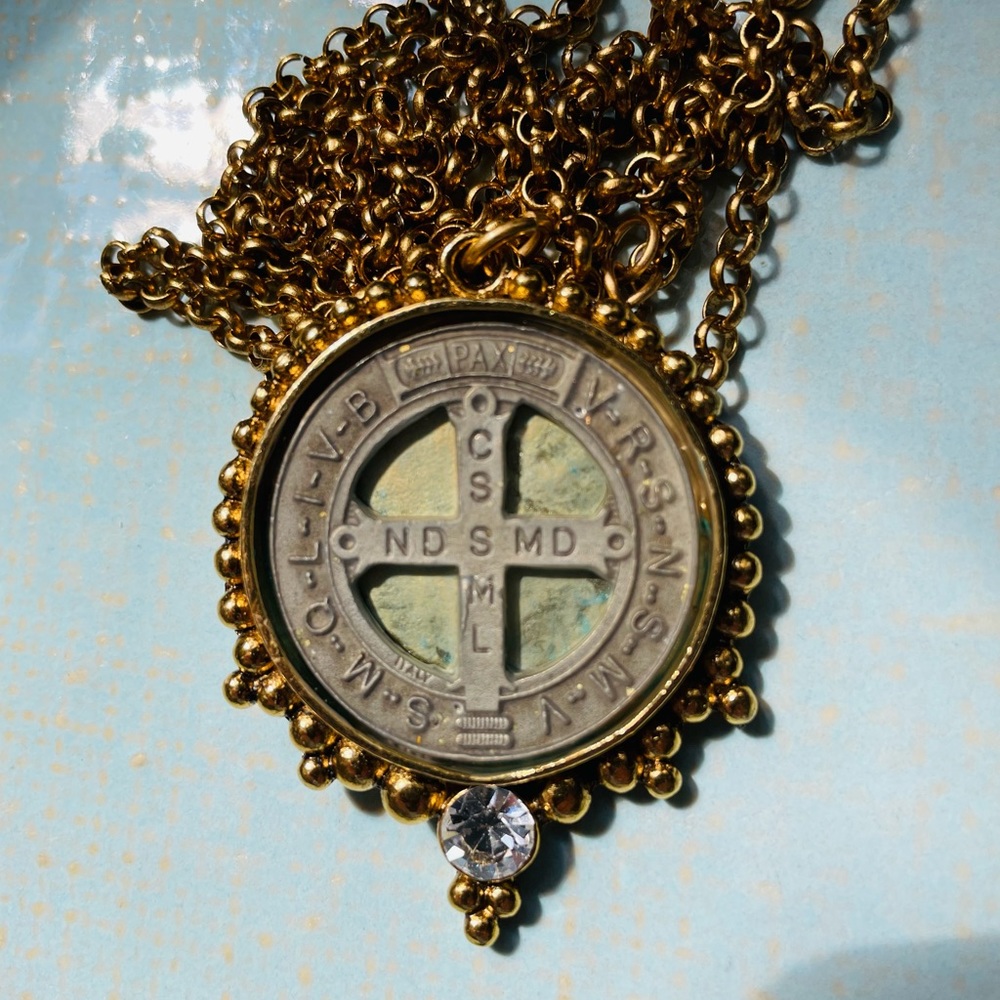 Virgin Saints & Angels Large San Benito Medallion - Picture 9 of 13